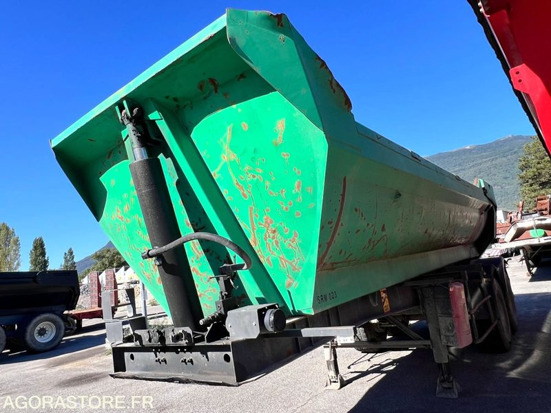 Semi remorque benne 2 essieux Metaco - Année 2001 - Kipper Auflieger: das Bild 2 Semi remorque benne 2 essieux Metaco - Année 2001 - Kipper Auflieger: das Bild 2