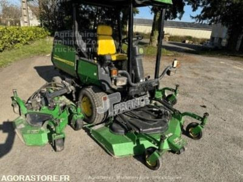 TONDEUSE - JOHN DEER - 57 CV - 3500H - 2005 - Rasenmäher: das Bild 3 TONDEUSE - JOHN DEER - 57 CV - 3500H - 2005 - Rasenmäher: das Bild 3