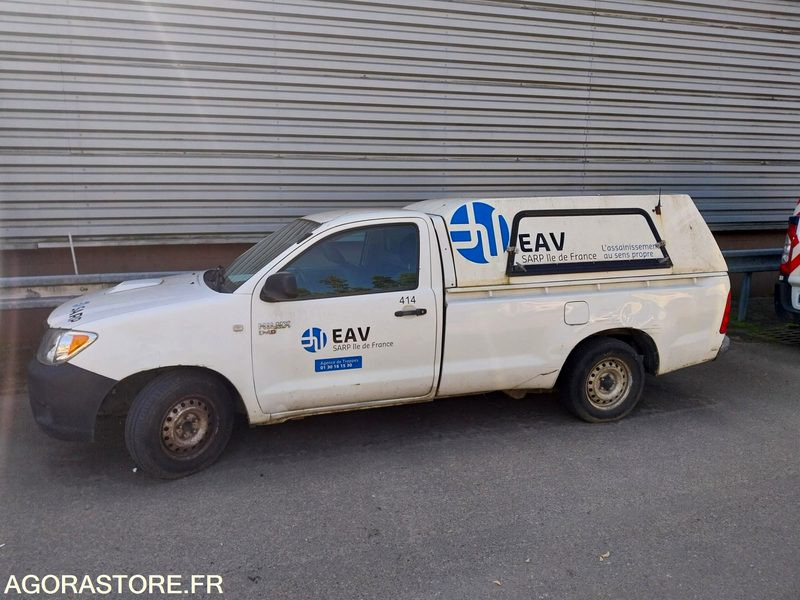 TOYOTA Hilux 4x2 Groupe HP 2007 (448000Km) VENTE EXPORT UNIQUEMENT ROULANT - Kleintransporter: das Bild 2 TOYOTA Hilux 4x2 Groupe HP 2007 (448000Km) VENTE EXPORT UNIQUEMENT ROULANT - Kleintransporter: das Bild 2