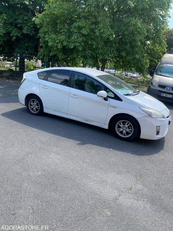 TOYOTA PRIUS HYBRIDE 2/ELECRIQUE/ESS/GPL- 2012- 400000 - PKW: das Bild 2 TOYOTA PRIUS HYBRIDE 2/ELECRIQUE/ESS/GPL- 2012- 400000 - PKW: das Bild 2