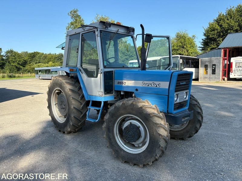 TRACTEUR AGRICOLE LANDINI 4X4 85 CV - Traktor: das Bild 1 TRACTEUR AGRICOLE LANDINI 4X4 85 CV - Traktor: das Bild 1