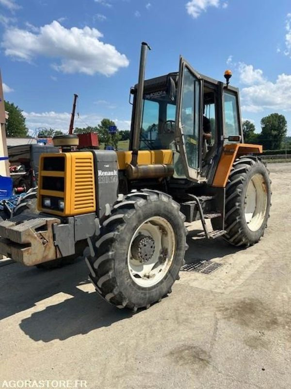 TRACTEUR AGRICOLE RENAULT 110.14 1988 7235 HEURES - Traktor: das Bild 1 TRACTEUR AGRICOLE RENAULT 110.14 1988 7235 HEURES - Traktor: das Bild 1