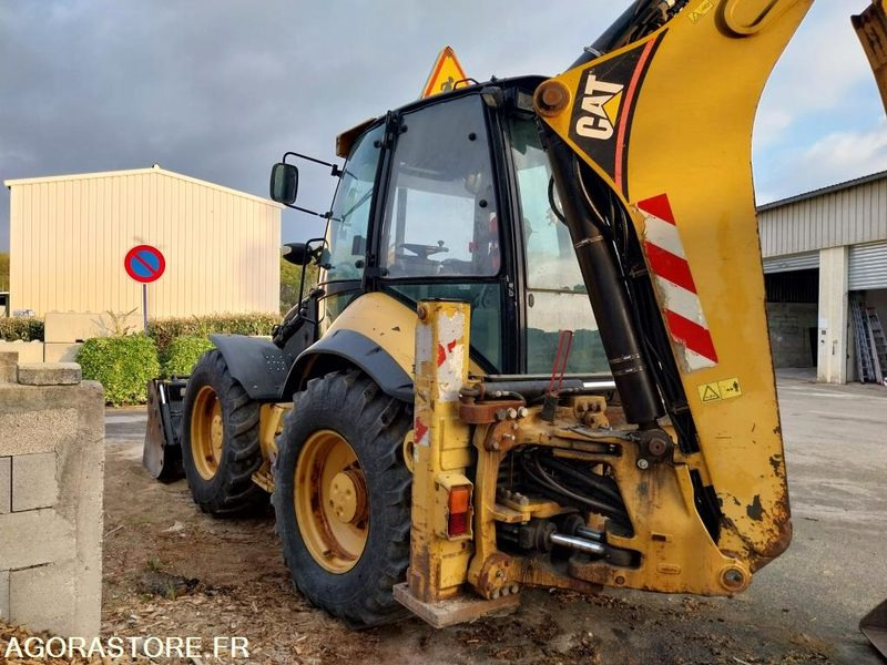 TRACTOPELLE CATERPILLAR 444 E - Baggerlader: das Bild 1 TRACTOPELLE CATERPILLAR 444 E - Baggerlader: das Bild 1