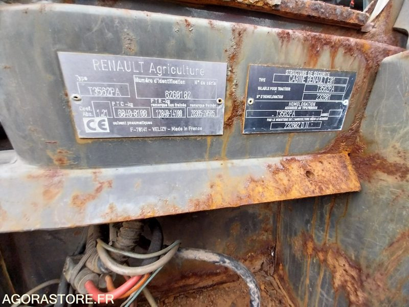 Tracteur Renault Ergos 100 avec chargeur FAUCHEUX F256 - Traktor: das Bild 5 Tracteur Renault Ergos 100 avec chargeur FAUCHEUX F256 - Traktor: das Bild 5