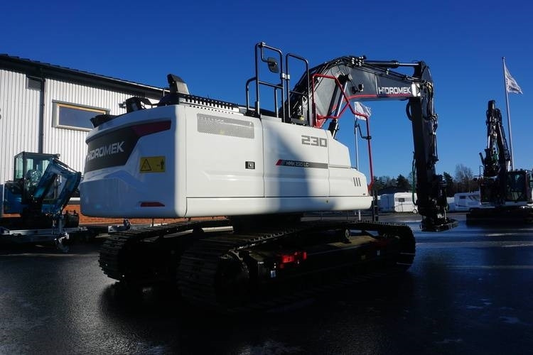 Hidromek HMK 230 LC-5 *Uthyres* - Kettenbagger: das Bild 4 Hidromek HMK 230 LC-5 *Uthyres* - Kettenbagger: das Bild 4