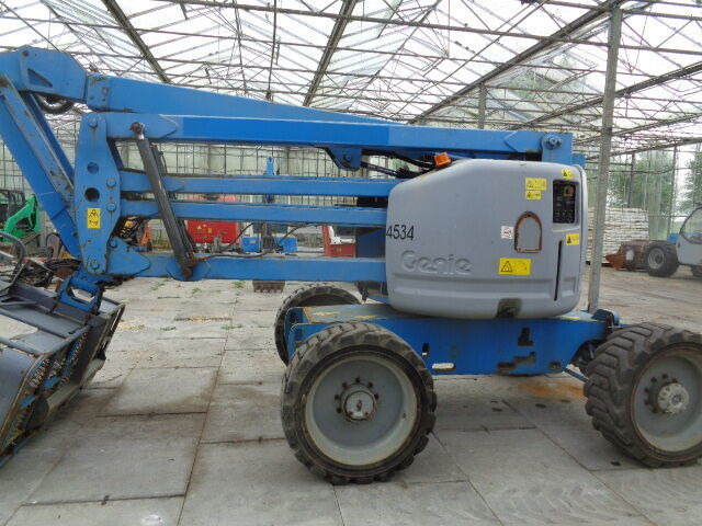 Genie Z45/25 - Gelenkarmbühne: das Bild 1 Genie Z45/25 - Gelenkarmbühne: das Bild 1