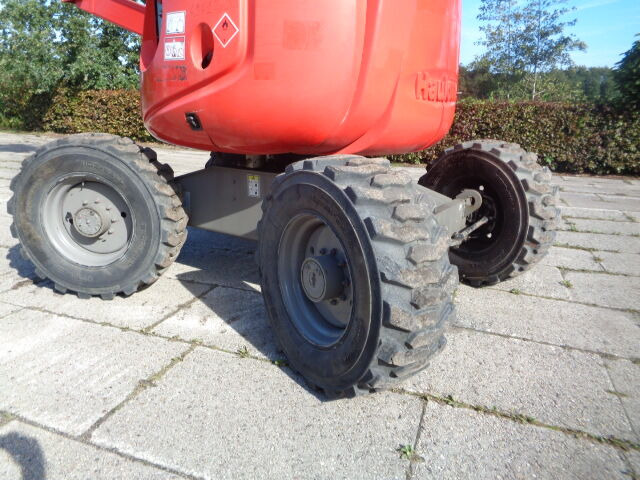 Gelenkarmbühne Haulotte HA16PX 4WD: das Bild 17