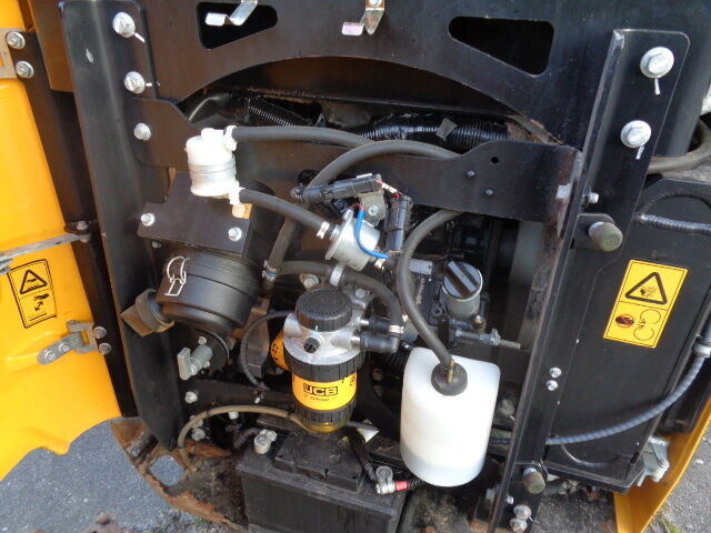 JCB 15C - Minibagger: das Bild 5 JCB 15C - Minibagger: das Bild 5