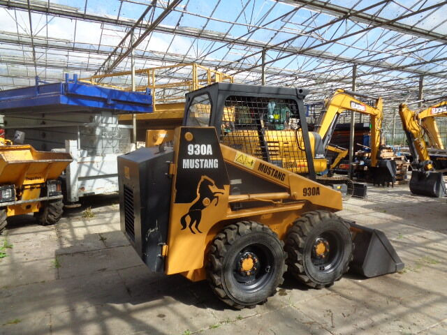 Mustang 930A - Kompaktlader: das Bild 2 Mustang 930A - Kompaktlader: das Bild 2