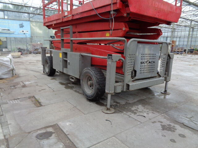 Scherenbühne Skyjack SJ9250: das Bild 12