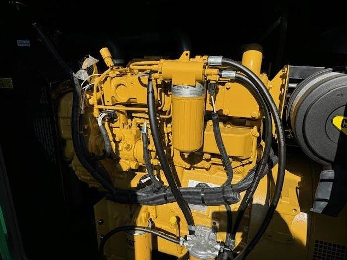 CAT DE65E3 - Stromgenerator: das Bild 4 CAT DE65E3 - Stromgenerator: das Bild 4