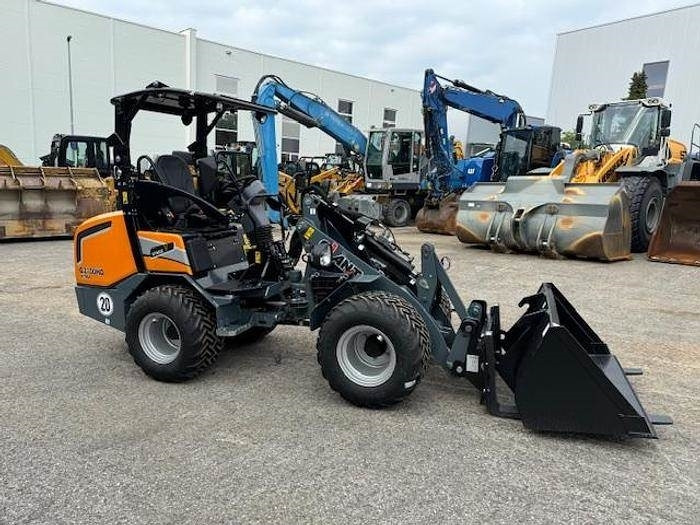 GiANT G2700 X-TRA HD Y - Radlader: das Bild 1 GiANT G2700 X-TRA HD Y - Radlader: das Bild 1