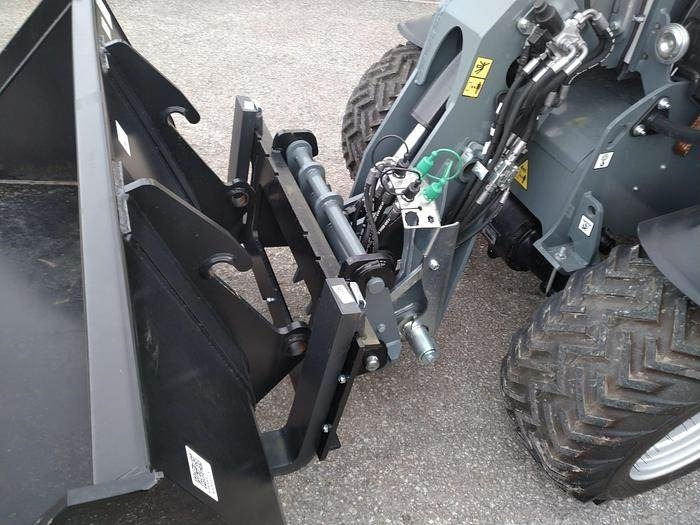 GiANT GT5048 - Teleskoplader: das Bild 3 GiANT GT5048 - Teleskoplader: das Bild 3