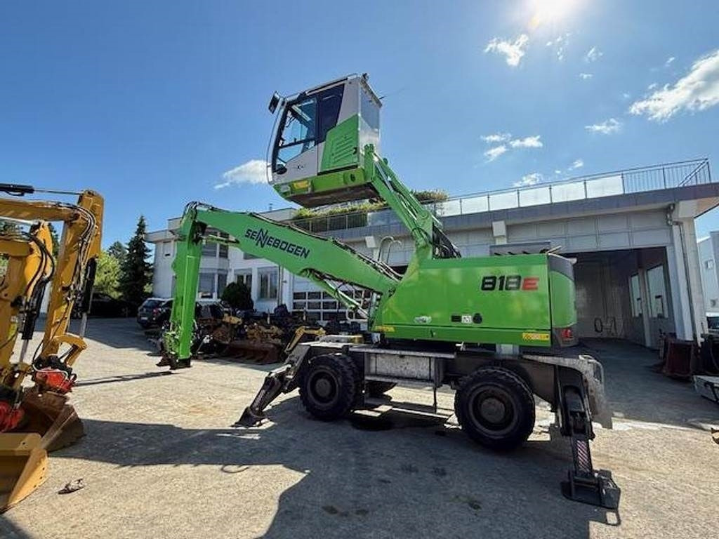 Sennebogen 818 E - Bagger: das Bild 1 Sennebogen 818 E - Bagger: das Bild 1