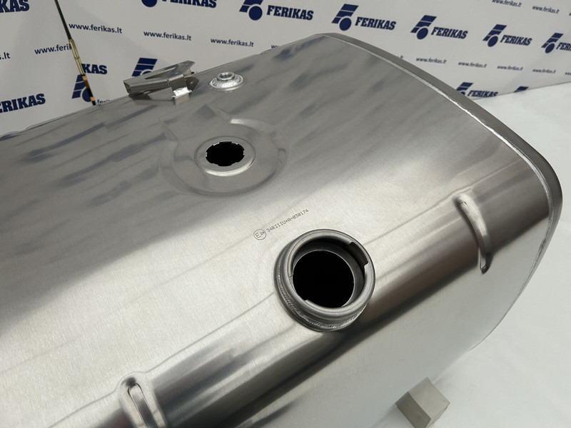 DAF New aluminum fuel tank 335L - Kraftstofftank für LKW: das Bild 4 DAF New aluminum fuel tank 335L - Kraftstofftank für LKW: das Bild 4