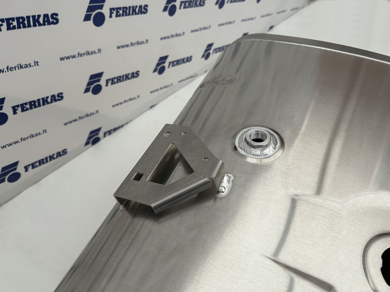 DAF New aluminum fuel tank 335L - Kraftstofftank für LKW: das Bild 5 DAF New aluminum fuel tank 335L - Kraftstofftank für LKW: das Bild 5