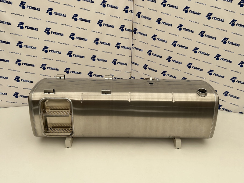 DAF New aluminum fuel tank 765L - Kraftstofftank für LKW: das Bild 1 DAF New aluminum fuel tank 765L - Kraftstofftank für LKW: das Bild 1