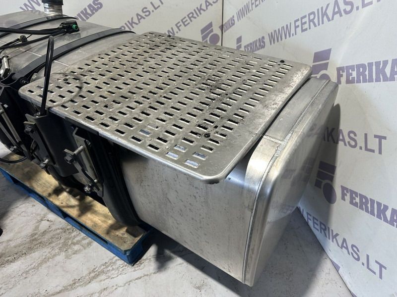 DAF XF - Kraftstofftank für LKW: das Bild 4 DAF XF - Kraftstofftank für LKW: das Bild 4