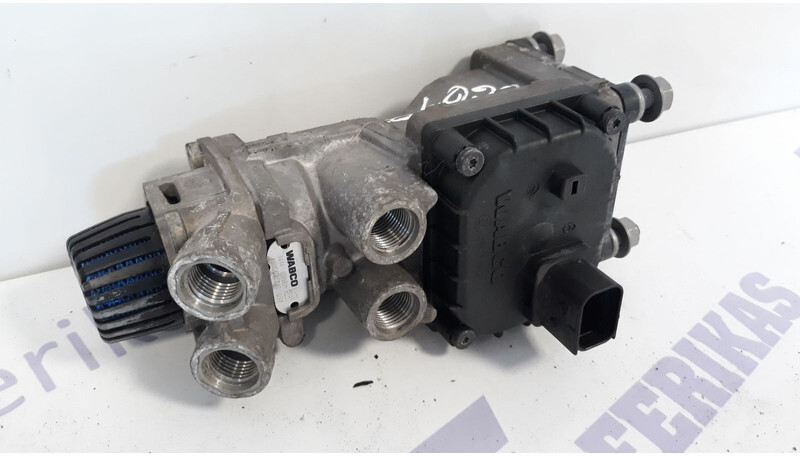 KNORR-BREMSE XF106 - Bremsteile für LKW: das Bild 1 KNORR-BREMSE XF106 - Bremsteile für LKW: das Bild 1