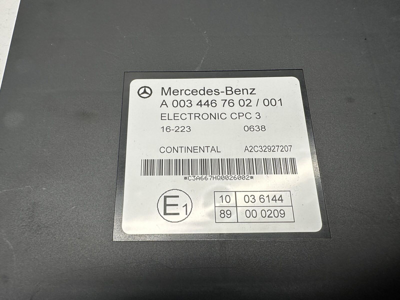 Mercedes-Benz CPC 3 control unit - Steuergerät für LKW: das Bild 5 Mercedes-Benz CPC 3 control unit - Steuergerät für LKW: das Bild 5