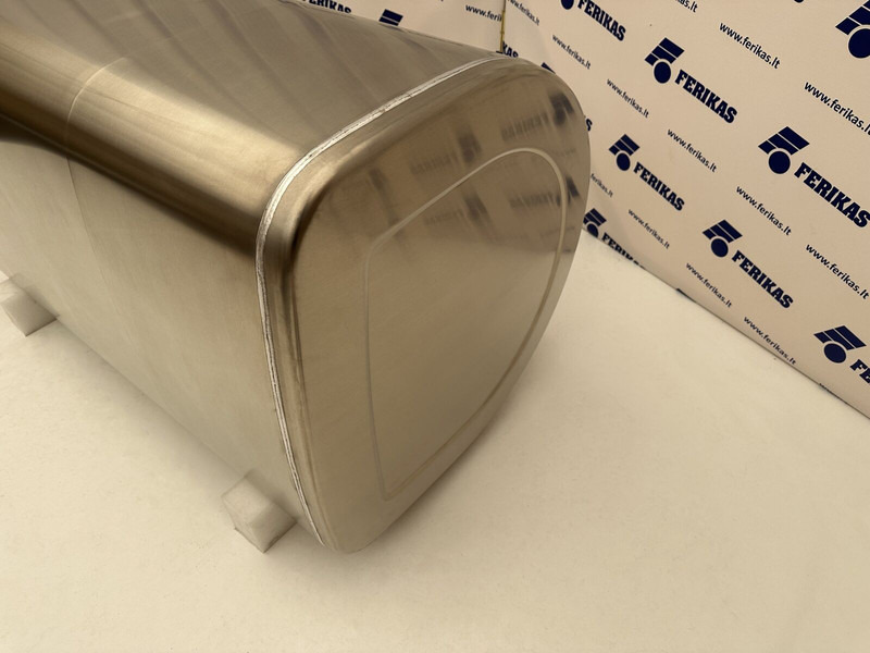 Volvo New aluminum fuel 530L - Kraftstofftank für LKW: das Bild 2 Volvo New aluminum fuel 530L - Kraftstofftank für LKW: das Bild 2