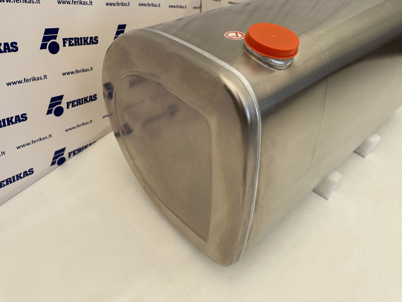 Volvo New aluminum fuel tank 650L - Kraftstofftank für LKW: das Bild 2 Volvo New aluminum fuel tank 650L - Kraftstofftank für LKW: das Bild 2