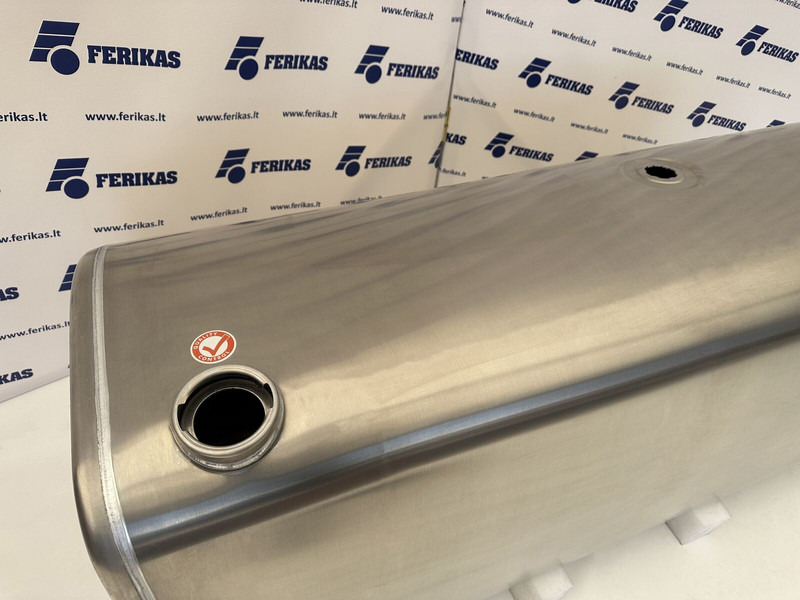 Volvo New aluminum fuel tank 650L - Kraftstofftank für LKW: das Bild 4 Volvo New aluminum fuel tank 650L - Kraftstofftank für LKW: das Bild 4