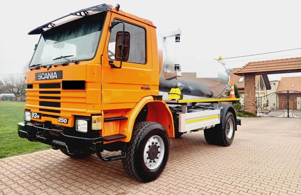 Scania 93 H 4X4 ALLROAD 4 WD - Tankwagen: das Bild 1 Scania 93 H 4X4 ALLROAD 4 WD - Tankwagen: das Bild 1