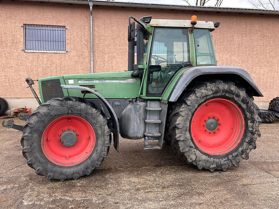 Türpisch Landmaschinen
Herr Christian Türpisch - - Traktor: das Bild 1 Türpisch Landmaschinen
Herr Christian Türpisch - - Traktor: das Bild 1