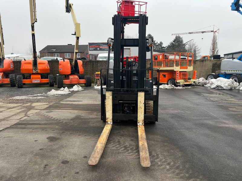 Doosan B50X5 5T 6m Triplex non-marking (1840) - Elektrostapler: das Bild 4 Doosan B50X5 5T 6m Triplex non-marking (1840) - Elektrostapler: das Bild 4
