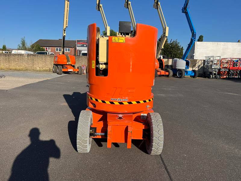 JLG E300 AJP elektro 11m (1791) - Gelenkarmbühne: das Bild 3 JLG E300 AJP elektro 11m (1791) - Gelenkarmbühne: das Bild 3