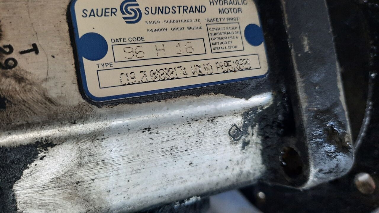 MAN BOSCH /SAUER - Kühler für Bus: das Bild 1 MAN BOSCH /SAUER - Kühler für Bus: das Bild 1