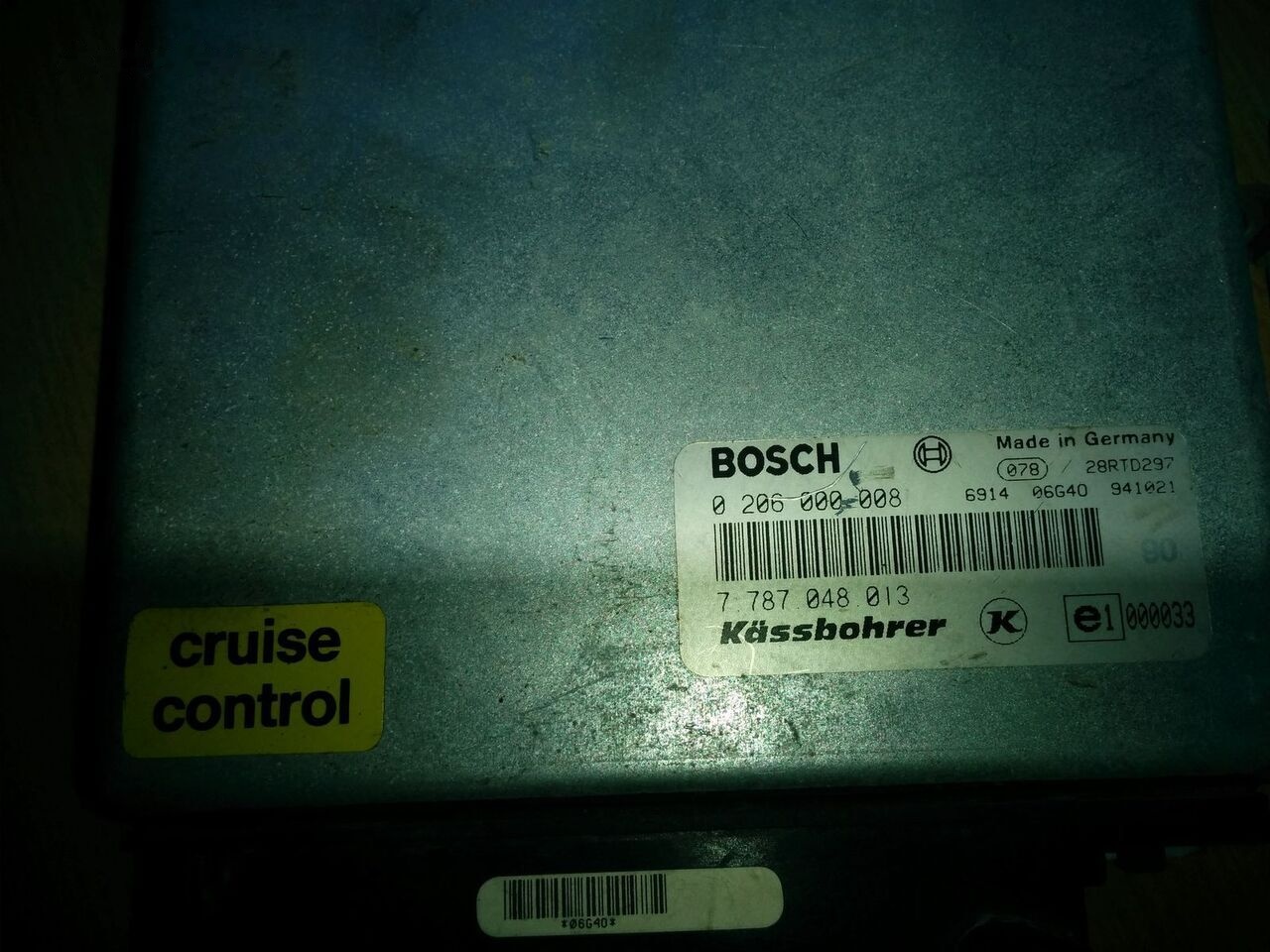 MAN Intarder EST-32 ZF-6009058022 MAN VOLVO - Steuergerät für Bus: das Bild 4 MAN Intarder EST-32 ZF-6009058022 MAN VOLVO - Steuergerät für Bus: das Bild 4