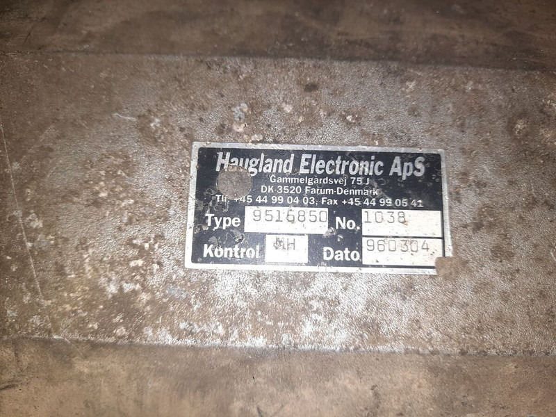 Neoplan Telma JD342121 - Steuergerät: das Bild 3 Neoplan Telma JD342121 - Steuergerät: das Bild 3