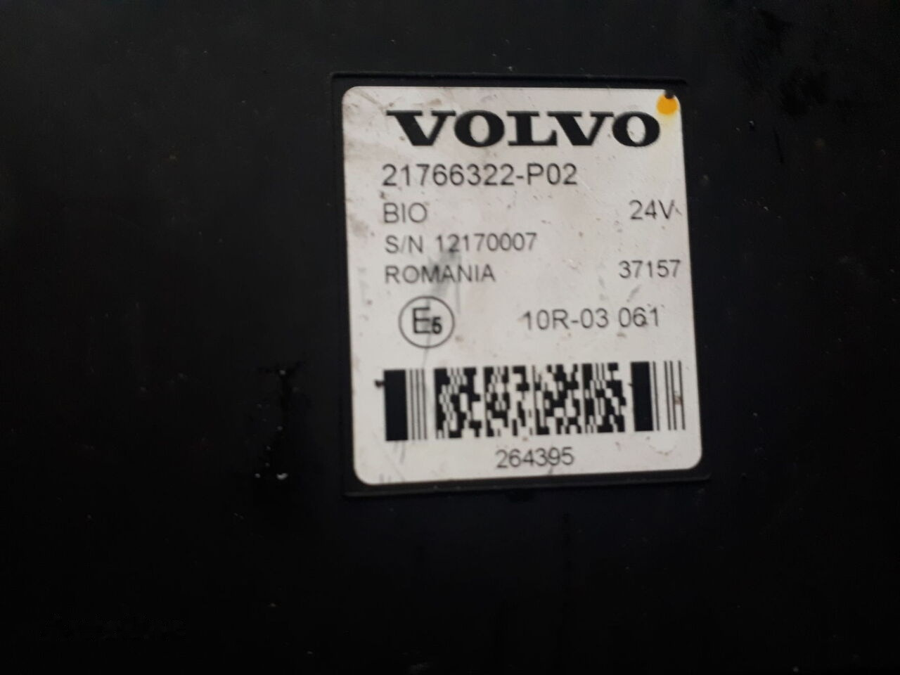 Volvo 20503188-P04.3195082-2 R03 Volvo B12 - Steuergerät für Bus: das Bild 2 Volvo 20503188-P04.3195082-2 R03 Volvo B12 - Steuergerät für Bus: das Bild 2