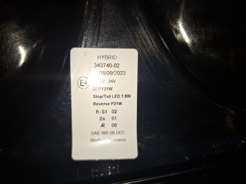 Volvo Б12 -9900 - Lichter/ Leuchten: das Bild 4 Volvo Б12 -9900 - Lichter/ Leuchten: das Bild 4