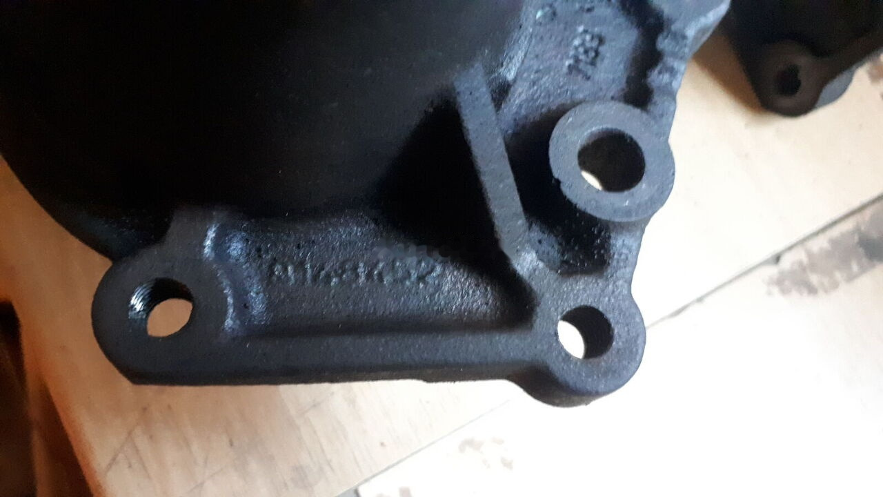 Volvo privoda shkivov remney i toplivnogo nasosa 8148452 Volvo - Kurbelwelle für LKW: das Bild 1 Volvo privoda shkivov remney i toplivnogo nasosa 8148452 Volvo - Kurbelwelle für LKW: das Bild 1