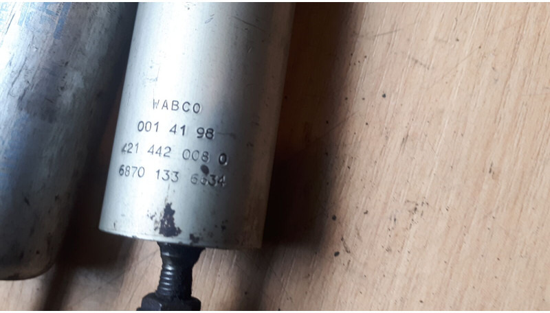 Wabco Scania - Stoßdämpfer: das Bild 1 Wabco Scania - Stoßdämpfer: das Bild 1
