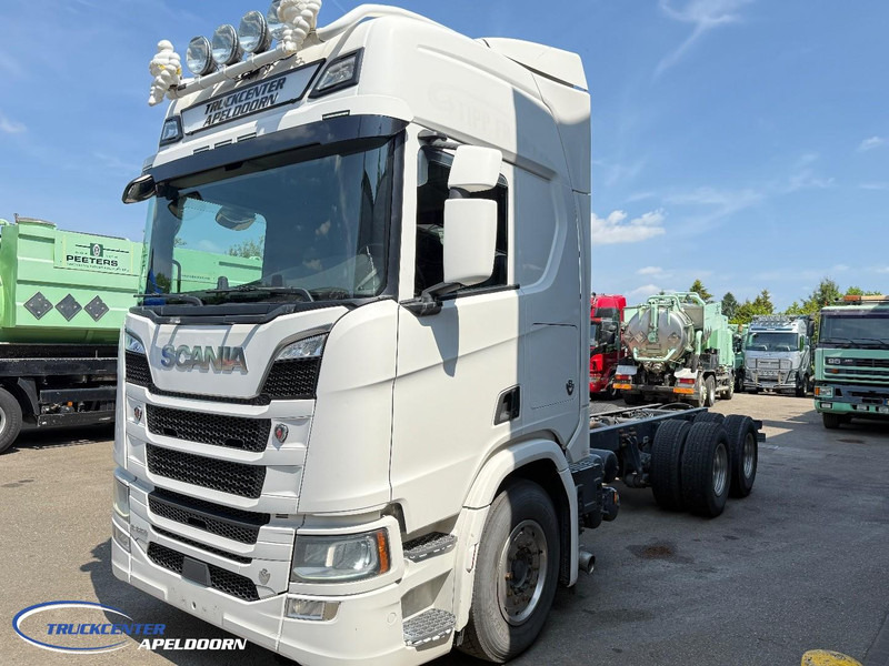 Scania R650 V8 NGS 6x4, Standclima, Retarder, PTO, 9000 Vooras - Fahrgestell LKW: das Bild 3 Scania R650 V8 NGS 6x4, Standclima, Retarder, PTO, 9000 Vooras - Fahrgestell LKW: das Bild 3