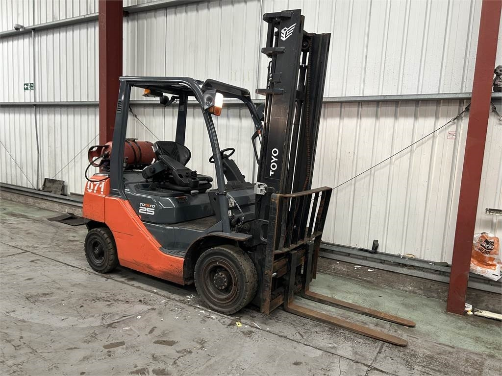 Toyota 02-8FGF25 - Treibgasstapler: das Bild 4 Toyota 02-8FGF25 - Treibgasstapler: das Bild 4
