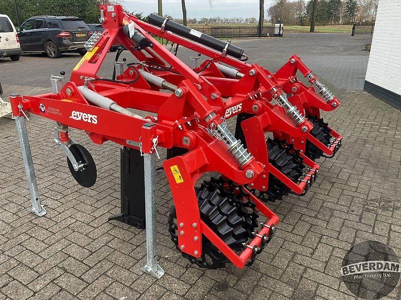 Evers WBG HS 3-270 - Pflug: das Bild 3 Evers WBG HS 3-270 - Pflug: das Bild 3