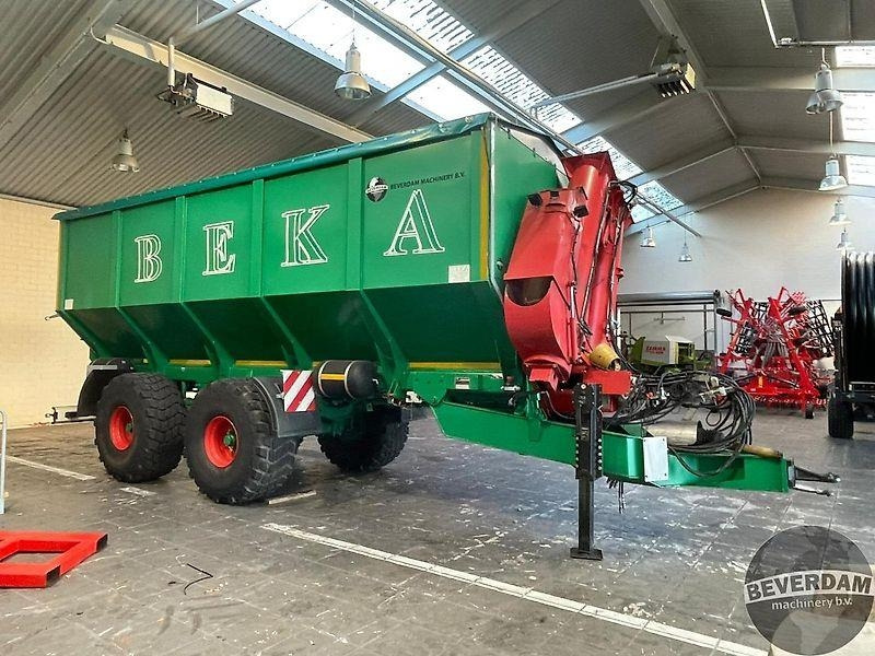 Beka 23T UW - Landmaschine: das Bild 5 Beka 23T UW - Landmaschine: das Bild 5