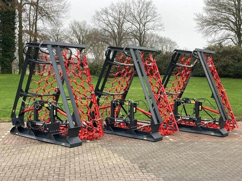 Saphir 802 S4-3 - Wiesenschleppe: das Bild 1 Saphir 802 S4-3 - Wiesenschleppe: das Bild 1