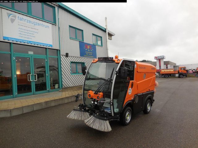 Kehrmaschine CityCat 1300 CityCat 1300 EuroMot IIIA - 2-Besen: das Bild 1