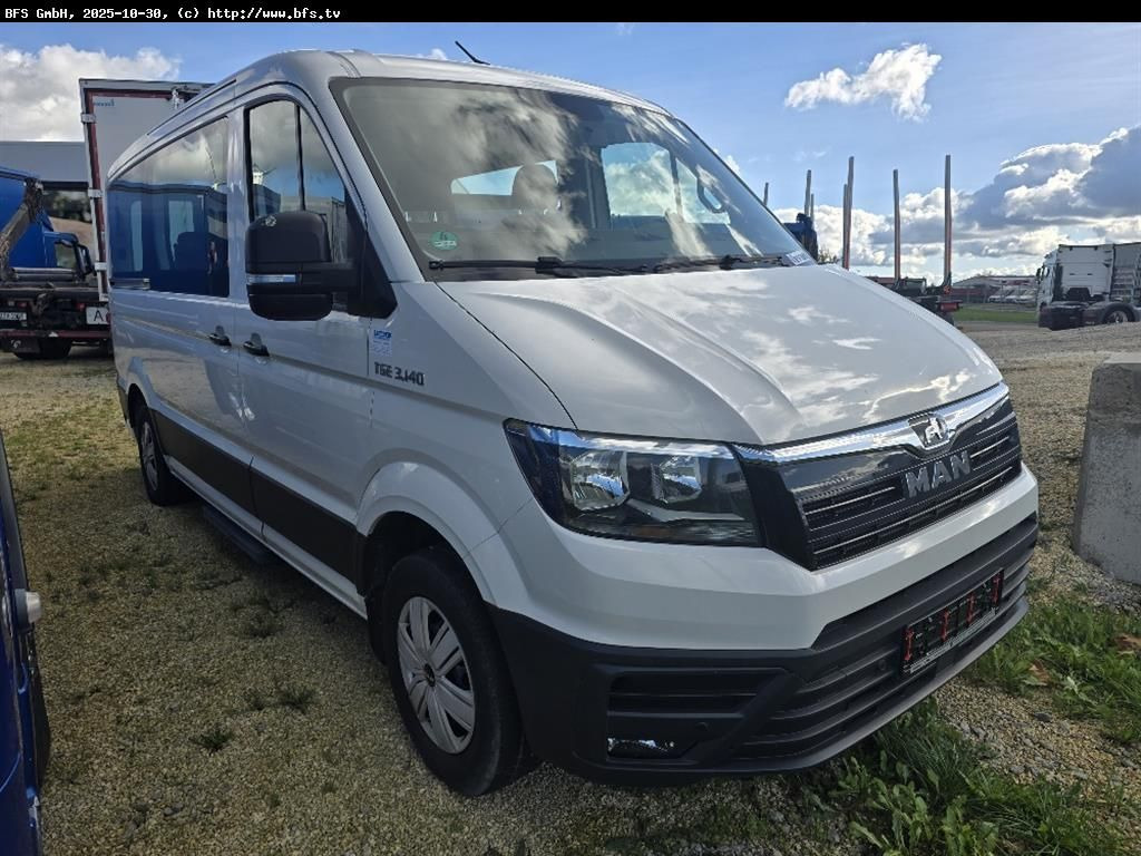 MAN TGE 3.140 4x2 F SB Kleinbus 9-Sitzer - Kleinbus, Personentransporter: das Bild 1 MAN TGE 3.140 4x2 F SB Kleinbus 9-Sitzer - Kleinbus, Personentransporter: das Bild 1