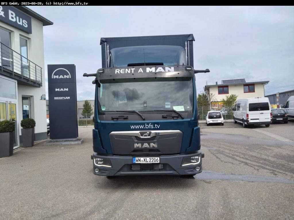 MAN TGL (TG3) 12.250 4x2 BL CH Plane und Spiegel, LB - Plane LKW: das Bild 2 MAN TGL (TG3) 12.250 4x2 BL CH Plane und Spiegel, LB - Plane LKW: das Bild 2