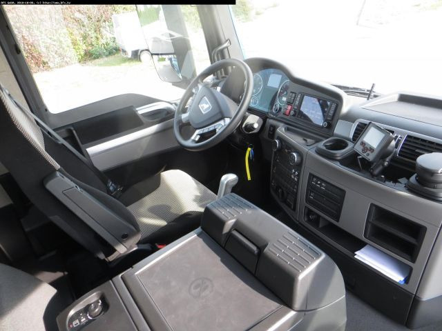 MAN TGS 18.420 4x4H BL HMF,Elektrokran 1820 K4 RC MAN TGS 18.420 4x4H BL HMF,Elektrokran 1820 K4 RC - Kipper: das Bild 4 MAN TGS 18.420 4x4H BL HMF,Elektrokran 1820 K4 RC MAN TGS 18.420 4x4H BL HMF,Elektrokran 1820 K4 RC - Kipper: das Bild 4