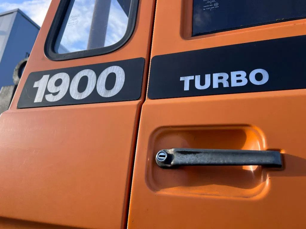 DAF 1900 TURBO 4X4 HOOKLIFT - Abrollkipper: das Bild 4 DAF 1900 TURBO 4X4 HOOKLIFT - Abrollkipper: das Bild 4