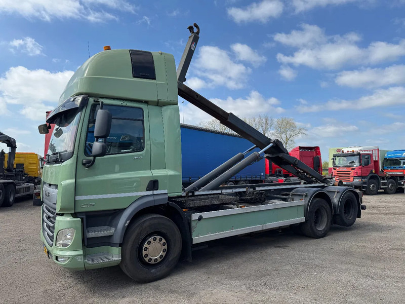 DAF CF 450 6X2 EURO 6 VDL 21T HOOK LIFTING AXLE - Abrollkipper: das Bild 1 DAF CF 450 6X2 EURO 6 VDL 21T HOOK LIFTING AXLE - Abrollkipper: das Bild 1