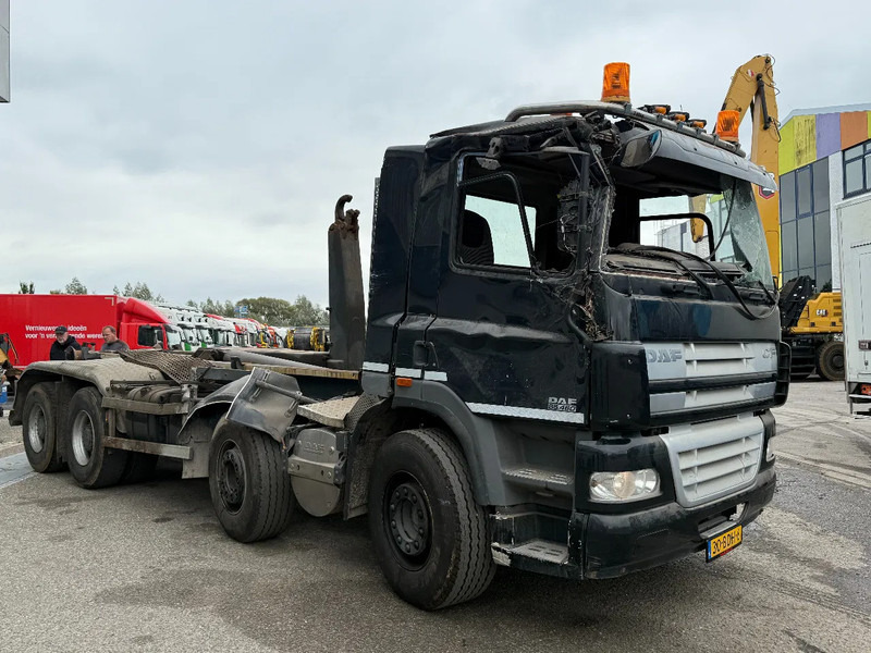 DAF CF 85.460 8X4 EURO 5 - FULL STEEL SUSP. - MANUAL GEAR - BIG AXLES + VDL HOOKLIFT - Abrollkipper: das Bild 3 DAF CF 85.460 8X4 EURO 5 - FULL STEEL SUSP. - MANUAL GEAR - BIG AXLES + VDL HOOKLIFT - Abrollkipper: das Bild 3